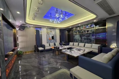 邵阳高端夜店招聘兼职礼仪,二班三班不断,生意火爆等你来